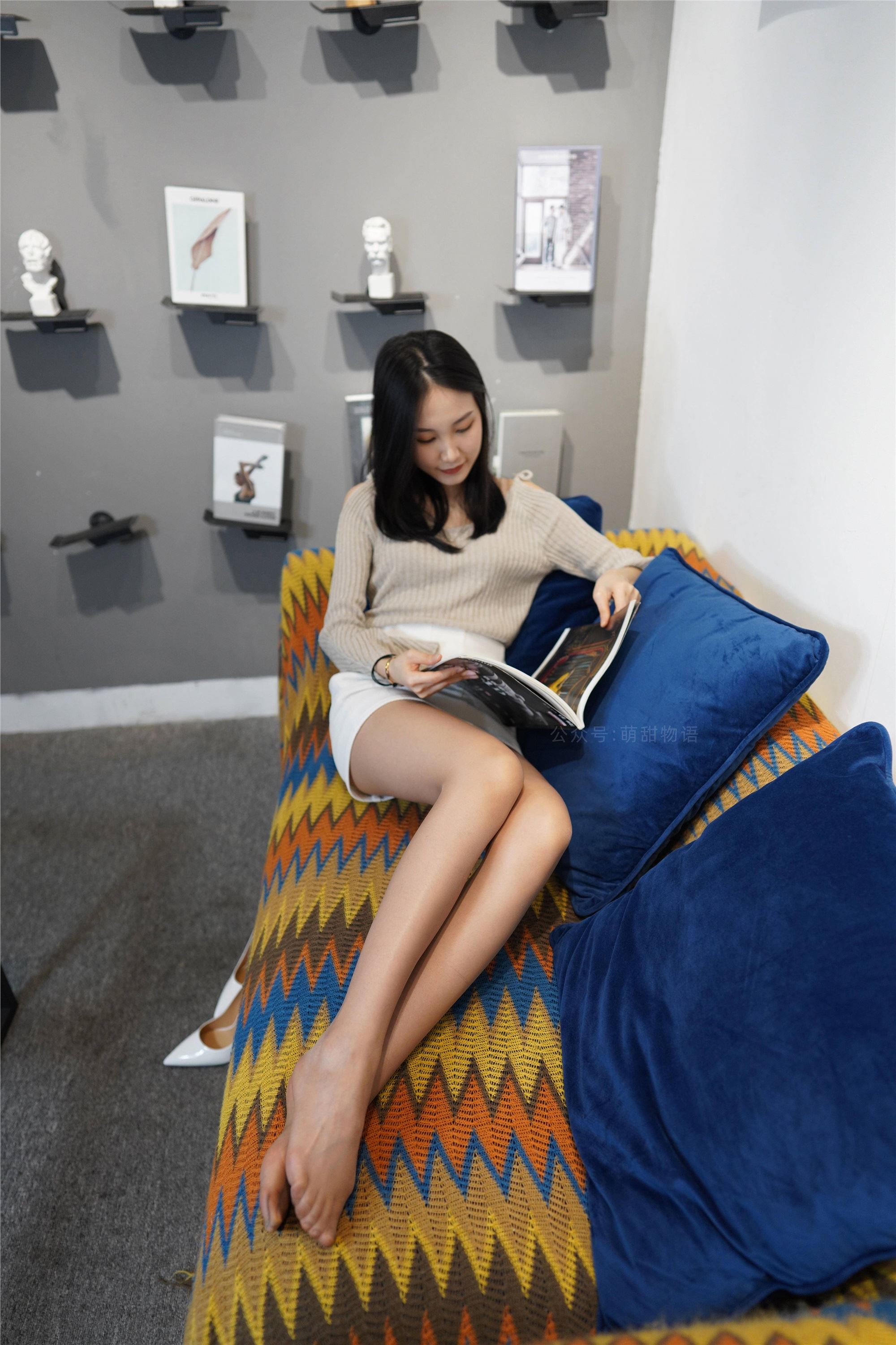 萌甜物语 XM125《文静阅读装-腿腿》